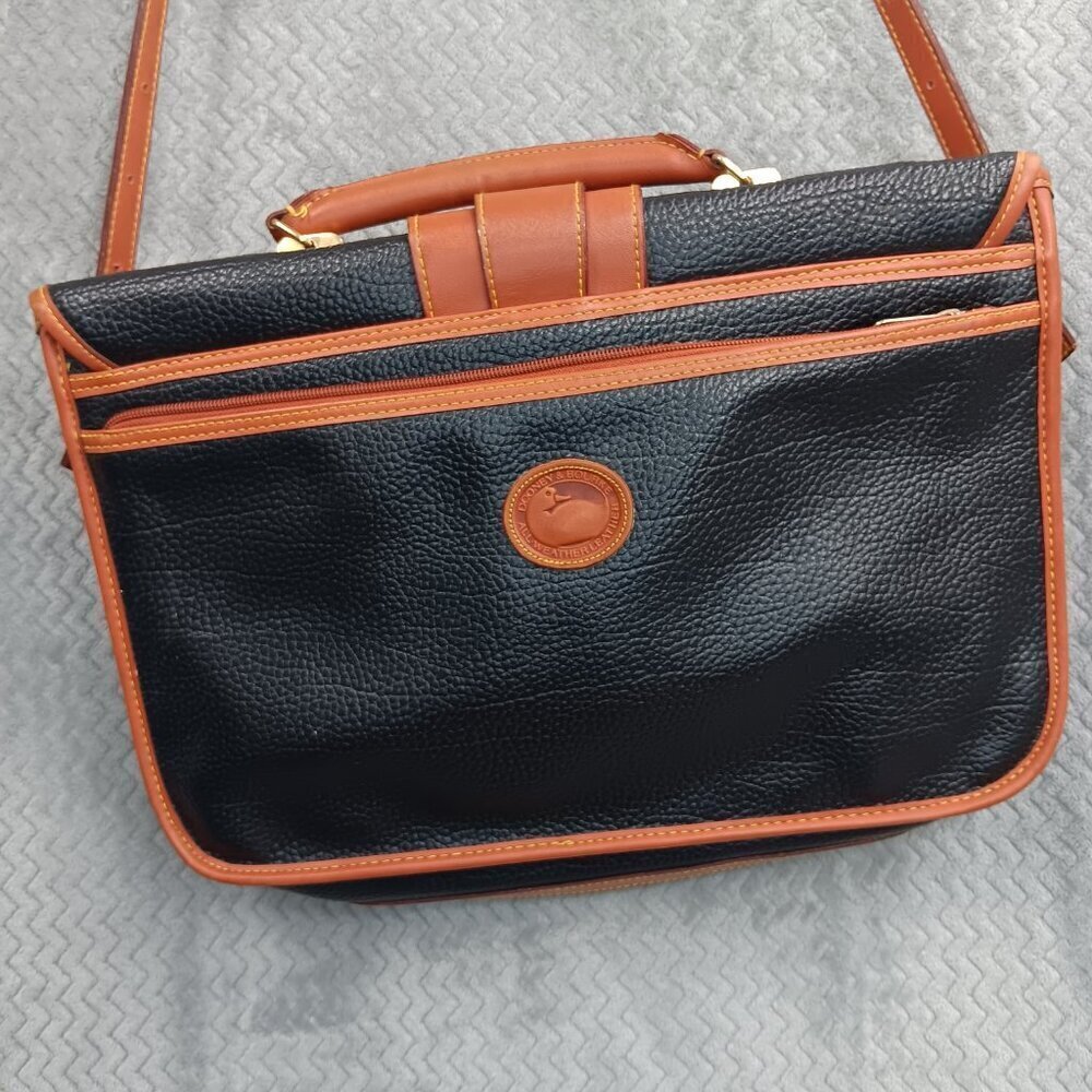 Dooney & Bourke All Weather Leather Pebbled Vintage Briefcase Messenger Bag - Picture 3 of 16